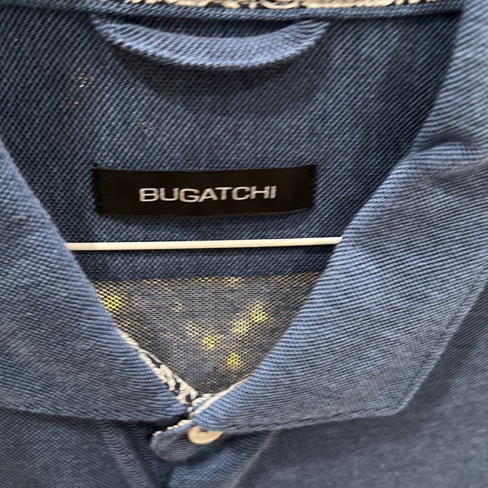 Almost New Bugatchi Button Down Shirt View 2